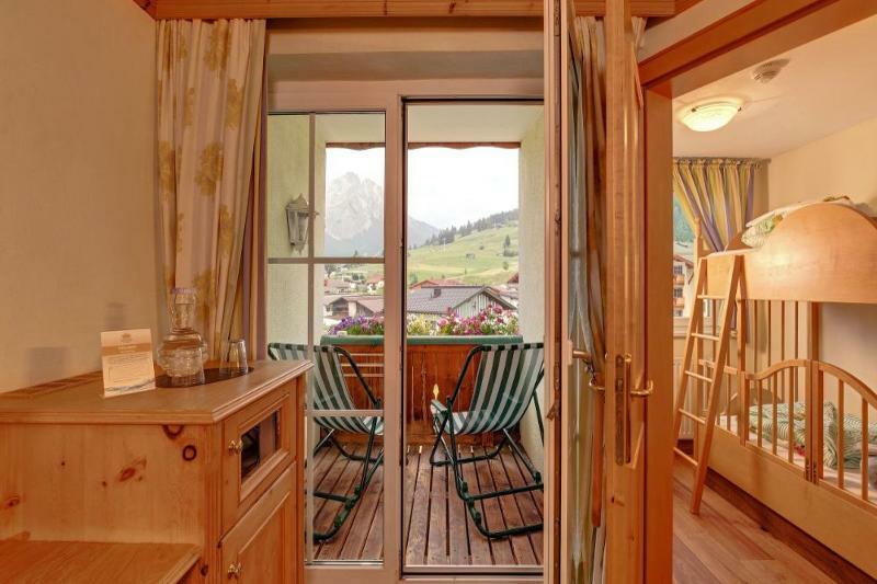 Alpenrose Leading Family Hotel & Resort レルモース エクステリア 写真