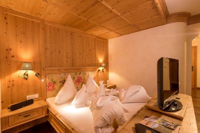 Alpenrose Leading Family Hotel & Resort レルモース エクステリア 写真